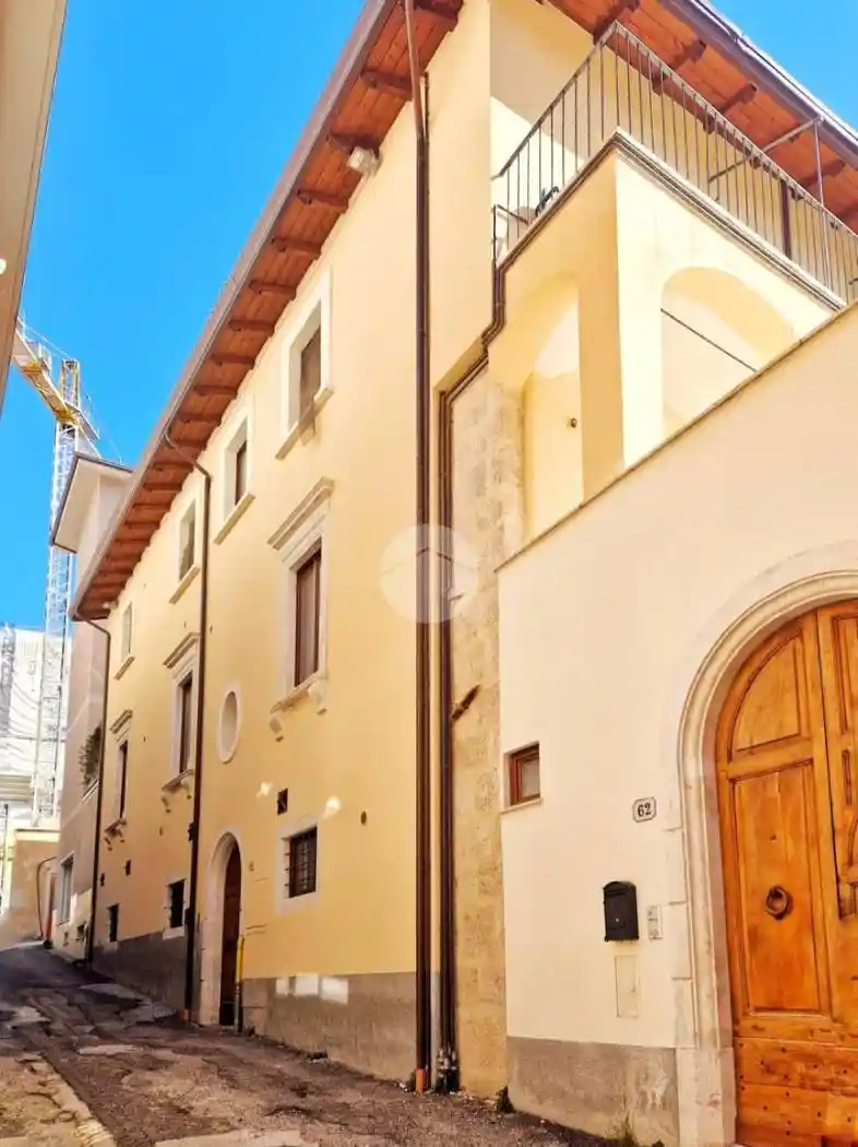 Quadrilocale Appartamento via Rosso Guelfaglione 60, Villa Comunale, L'Aquila - foto 3