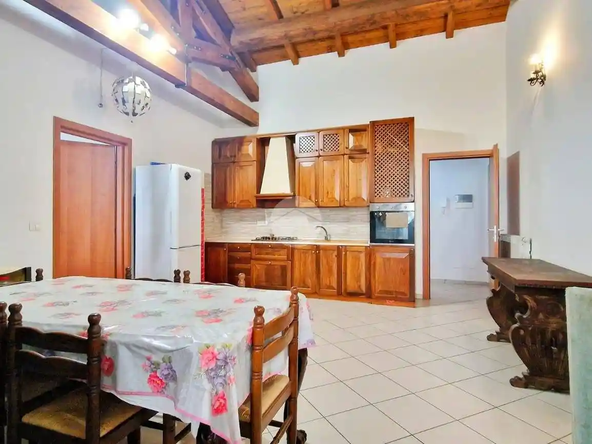 Quadrilocale Appartamento via Rosso Guelfaglione 60, Villa Comunale, L'Aquila - foto 5