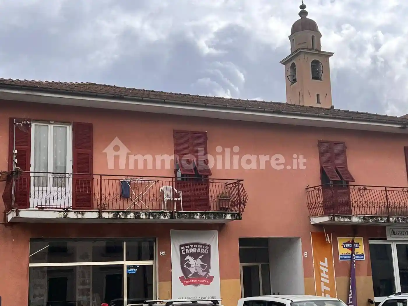 Palazzo - Edificio in vendita a Varese Ligure