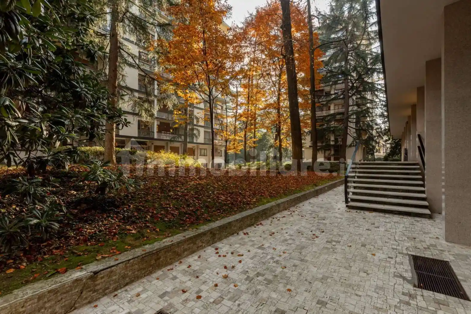 Loft piazza De Angeli, De Angeli, Milano - foto 2