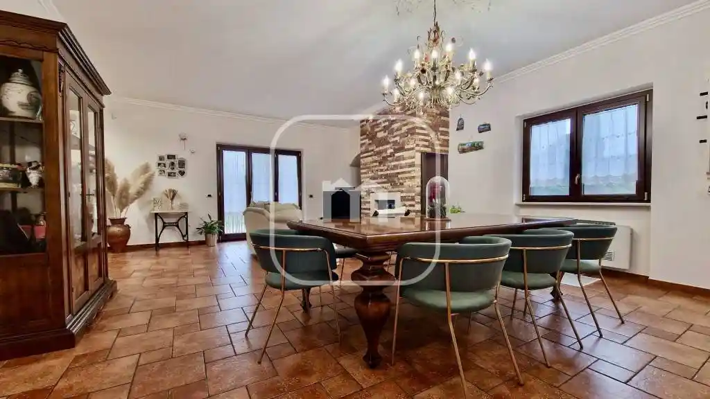 Villa in vendita a Valmontone