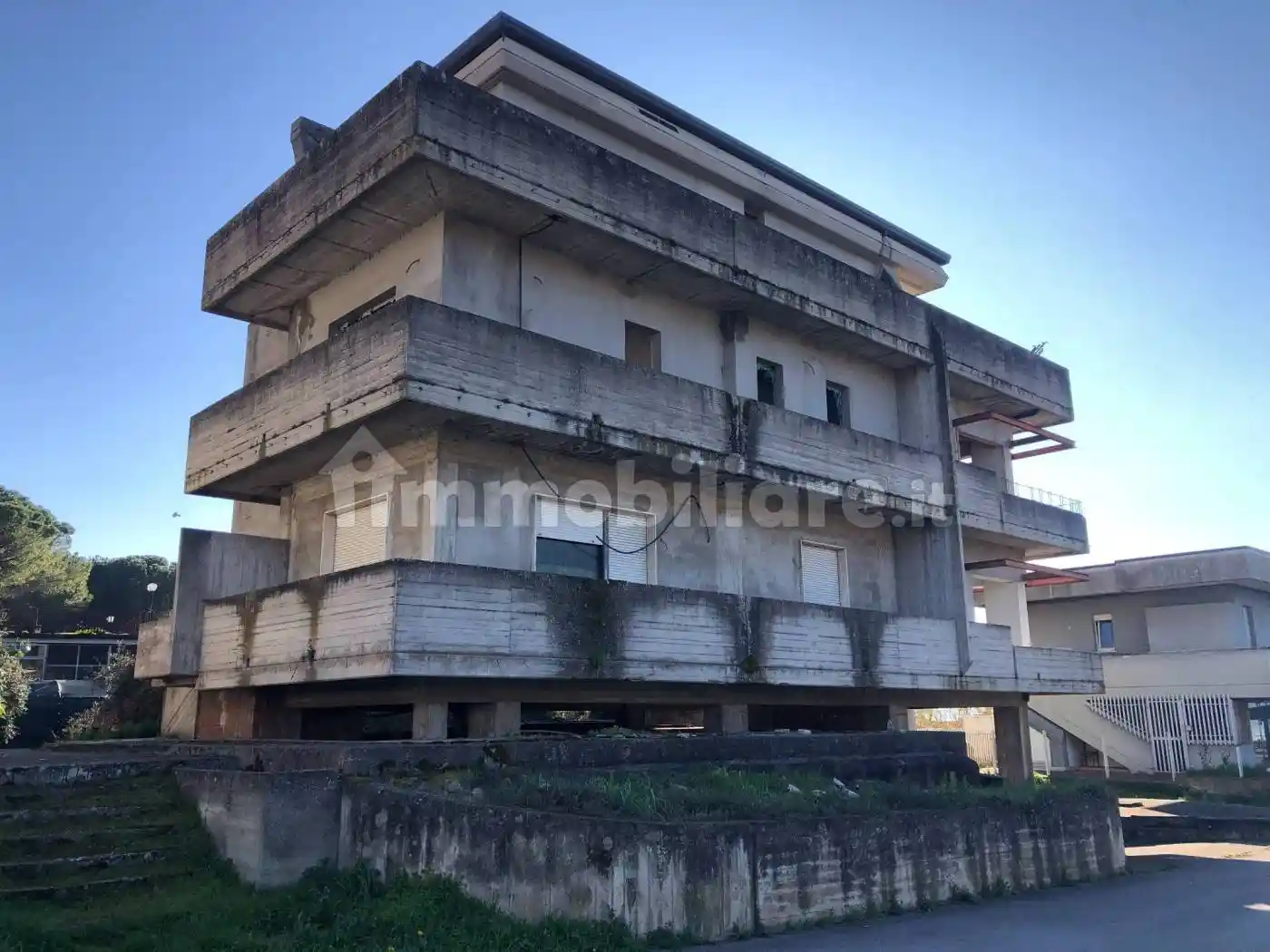 Palazzo - Edificio in vendita a Magione