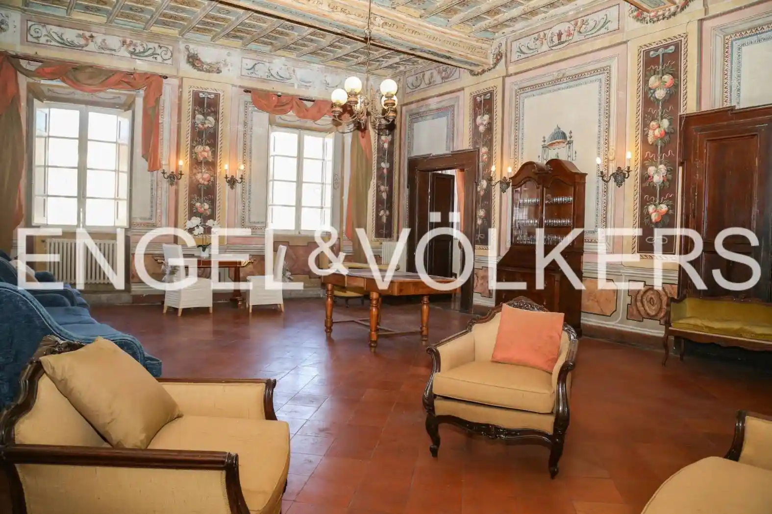 Palazzo - Edificio in vendita a Civita Castellana