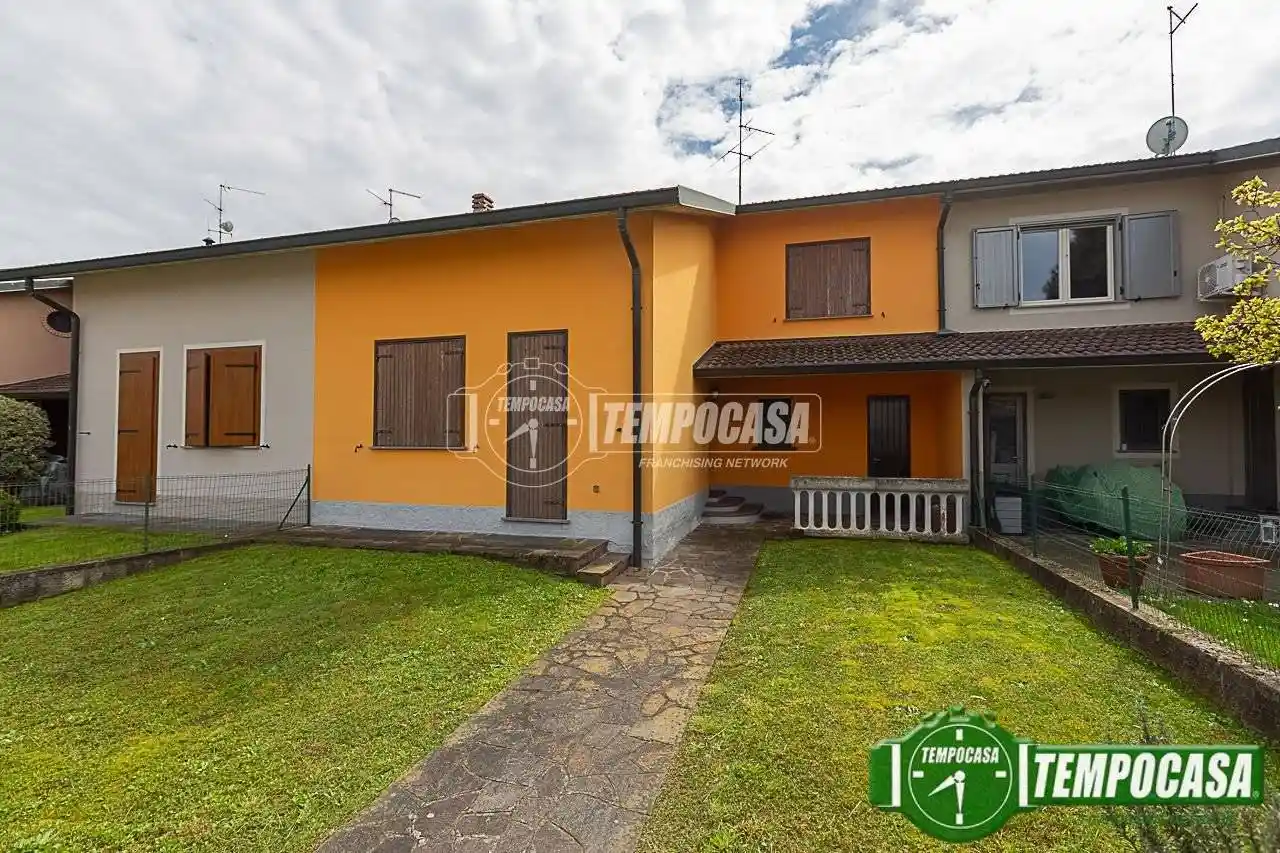 Villetta a schiera in vendita a Monte Cremasco