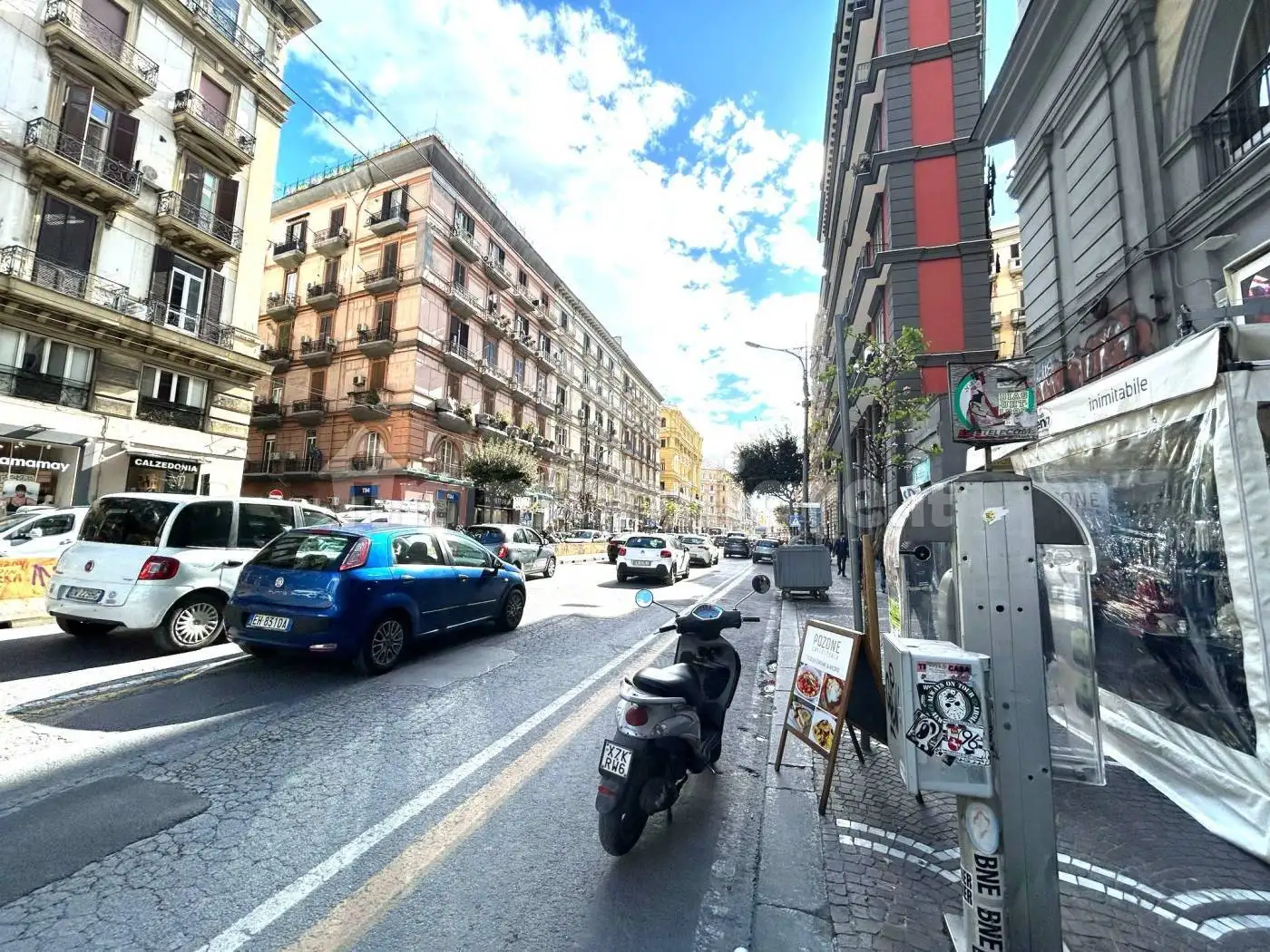 Appartamento in vendita a Napoli