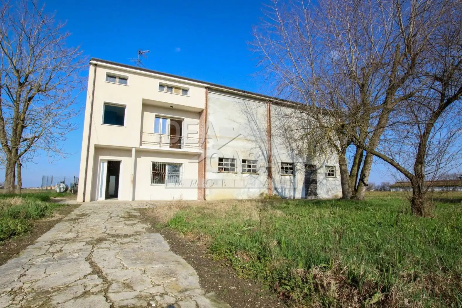 Casa indipendente in vendita a San Giovanni del Dosso
