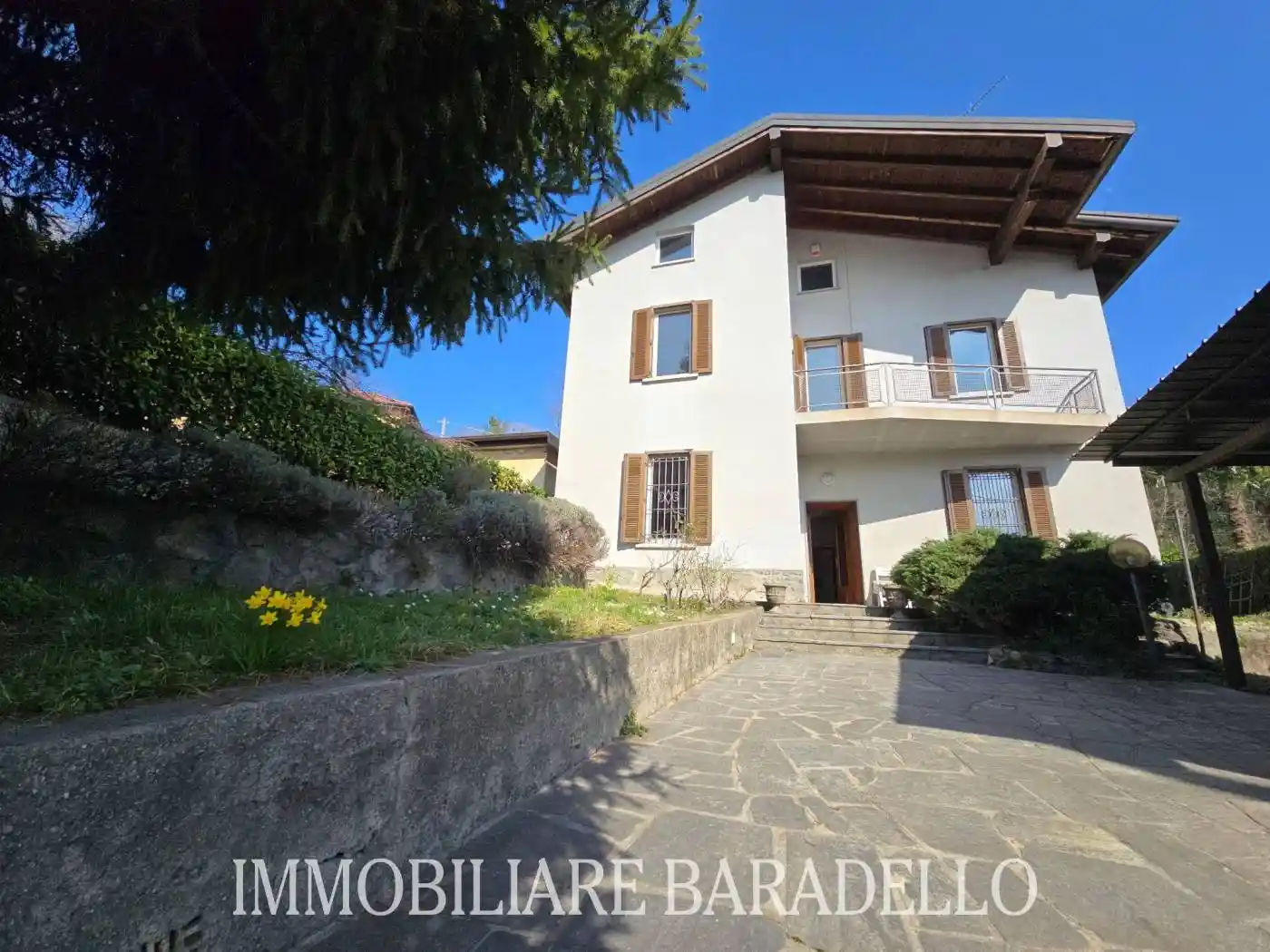 Villa in vendita a San Fermo della Battaglia