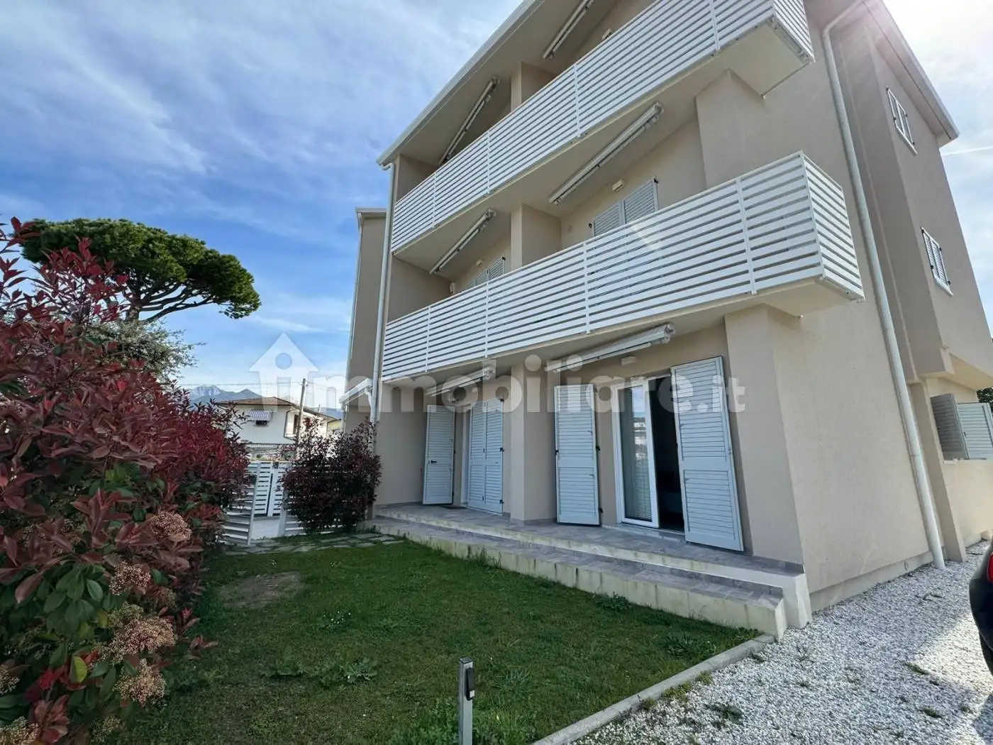 Quadrilocale via Antonio Gramsci, Cinquale, Montignoso - foto 2