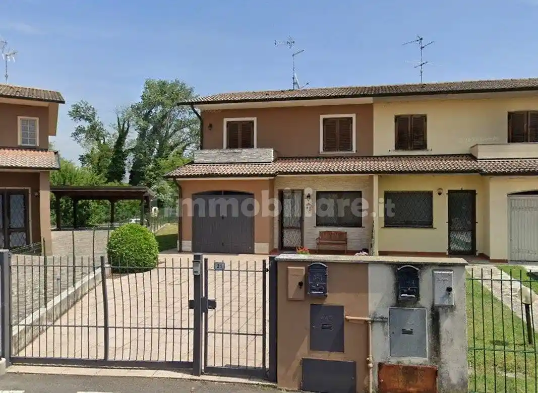 Villetta a schiera - foto 2