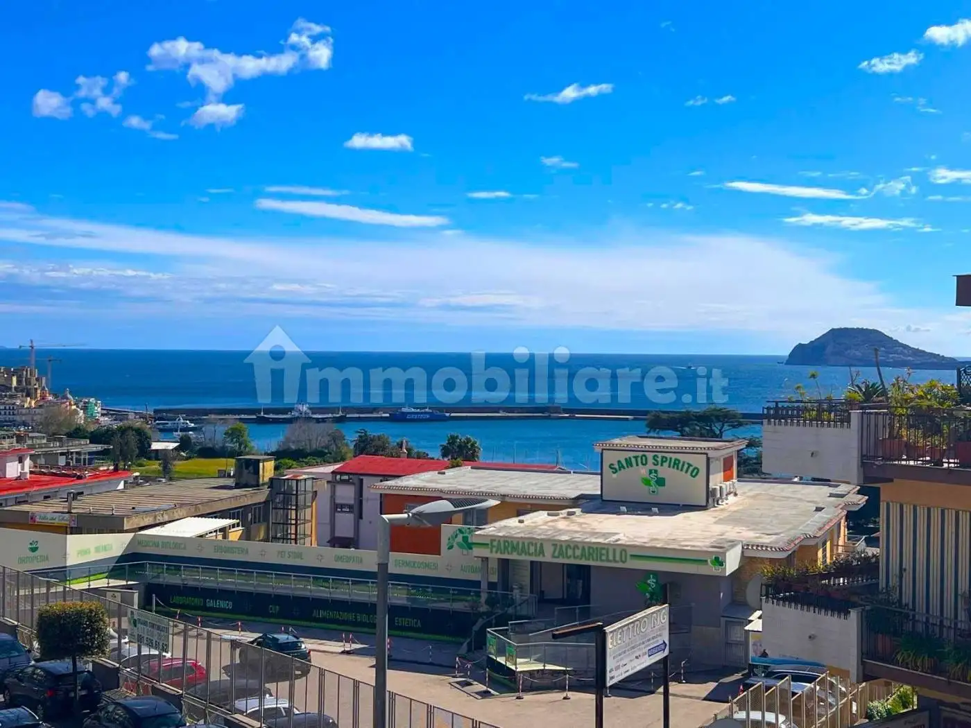 Appartamento in vendita a Pozzuoli