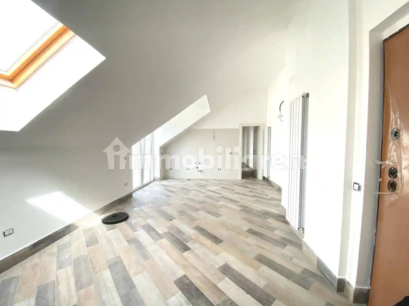 Mansarda via Madonna delle Grazie 22, Madonna delle Grazie, Giugliano in Campania - foto 2