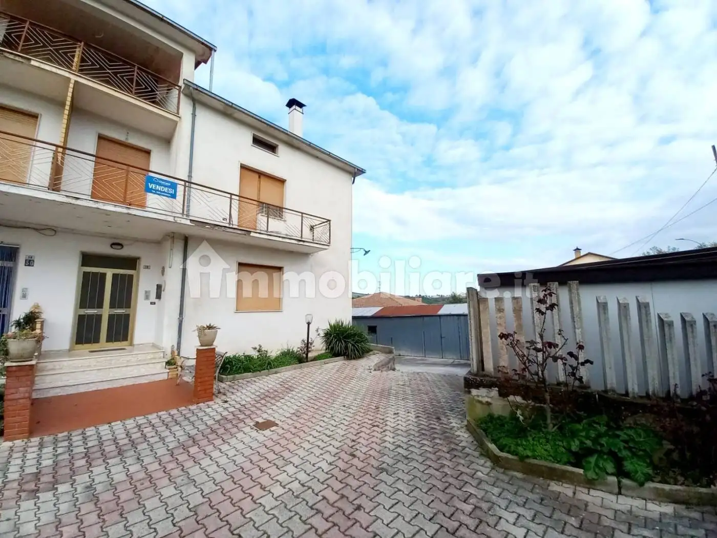 Casa indipendente in vendita a Perano