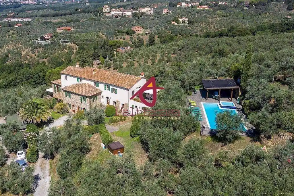 Rustico - Casale in vendita a Lamporecchio