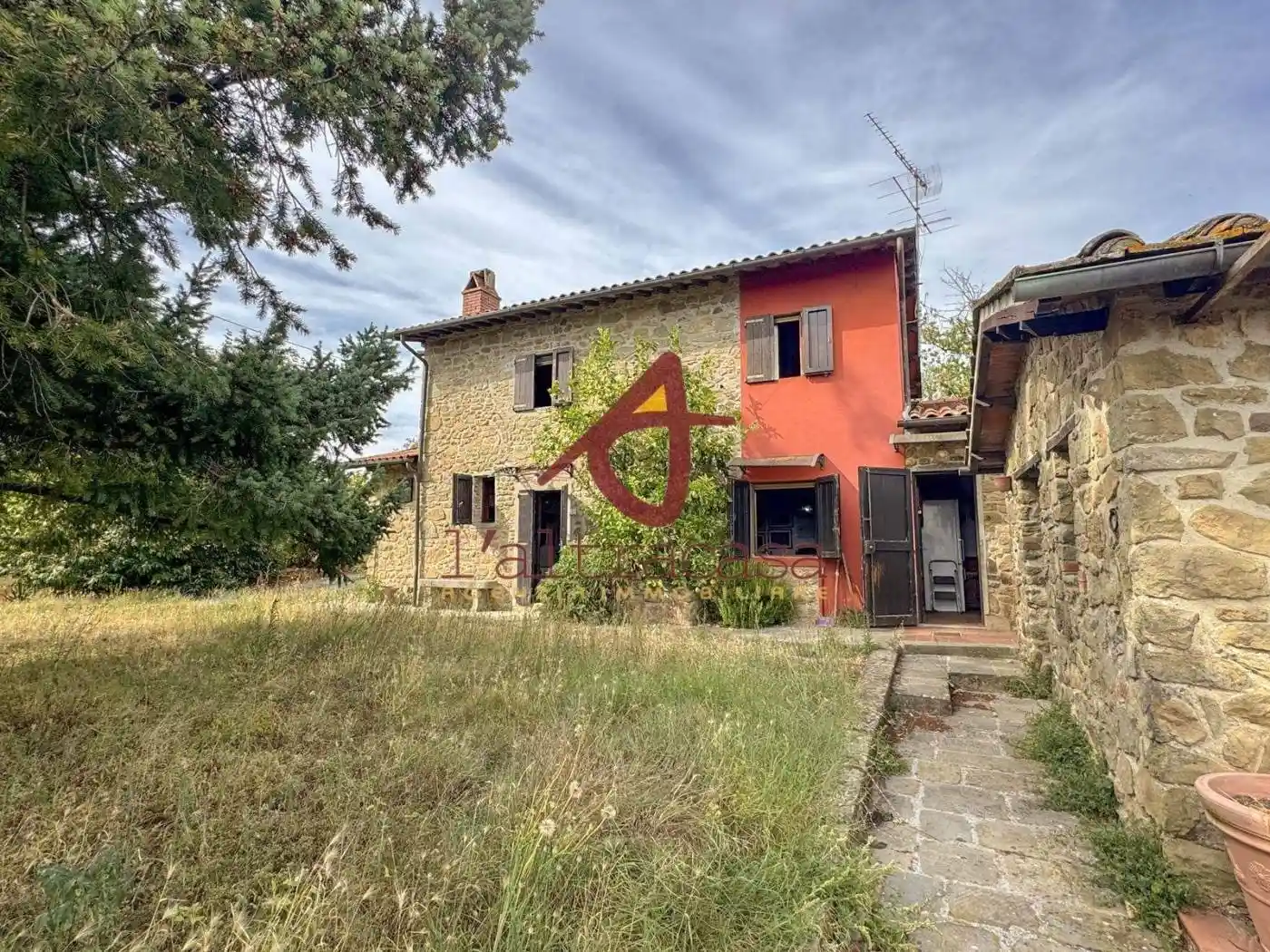 Rustico - Casale in vendita a Uzzano