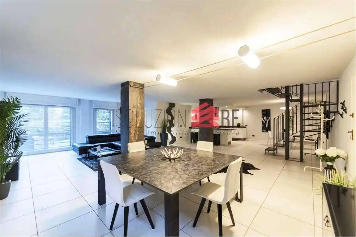 Appartamento in vendita a Novara