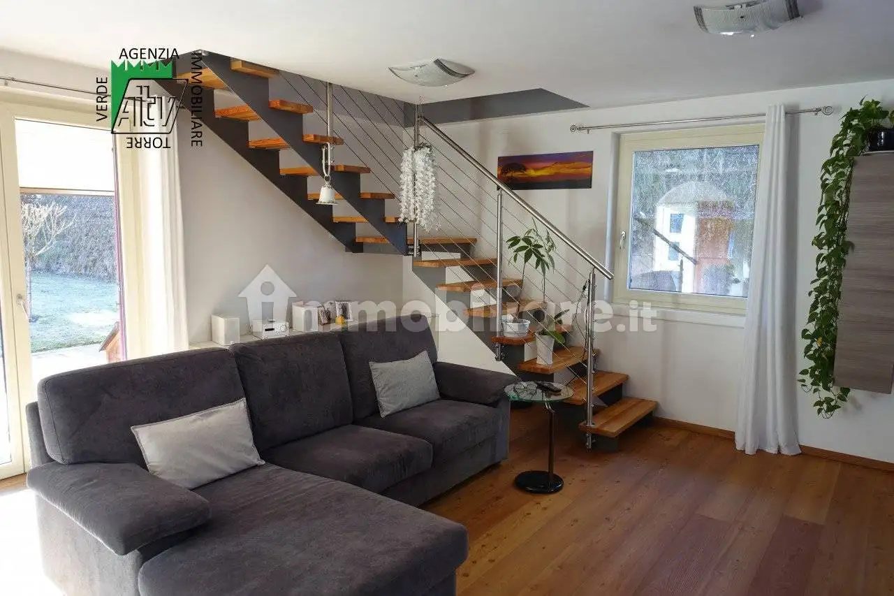 Villa in vendita a Cavedago