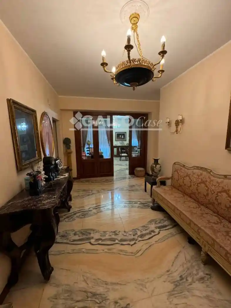 Appartamento via Carlo Cattaneo 7, Centro, Cosenza - foto 2