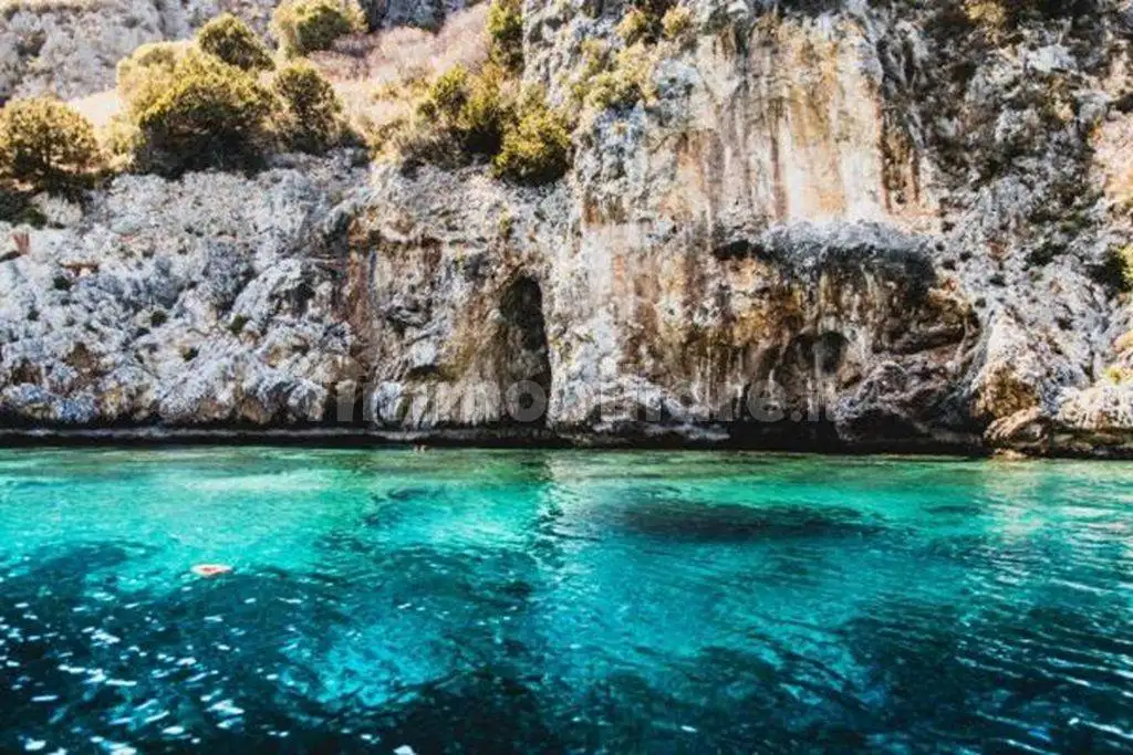 Appartamento in vendita a Centola