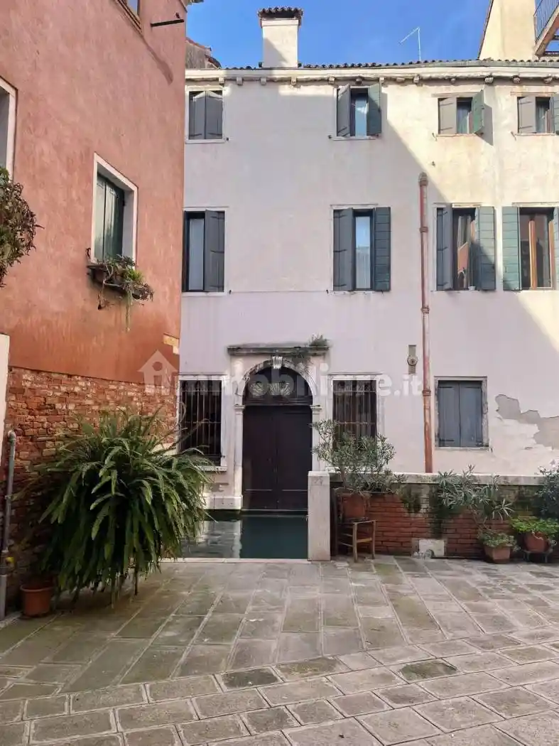 Appartamento in vendita a Venezia