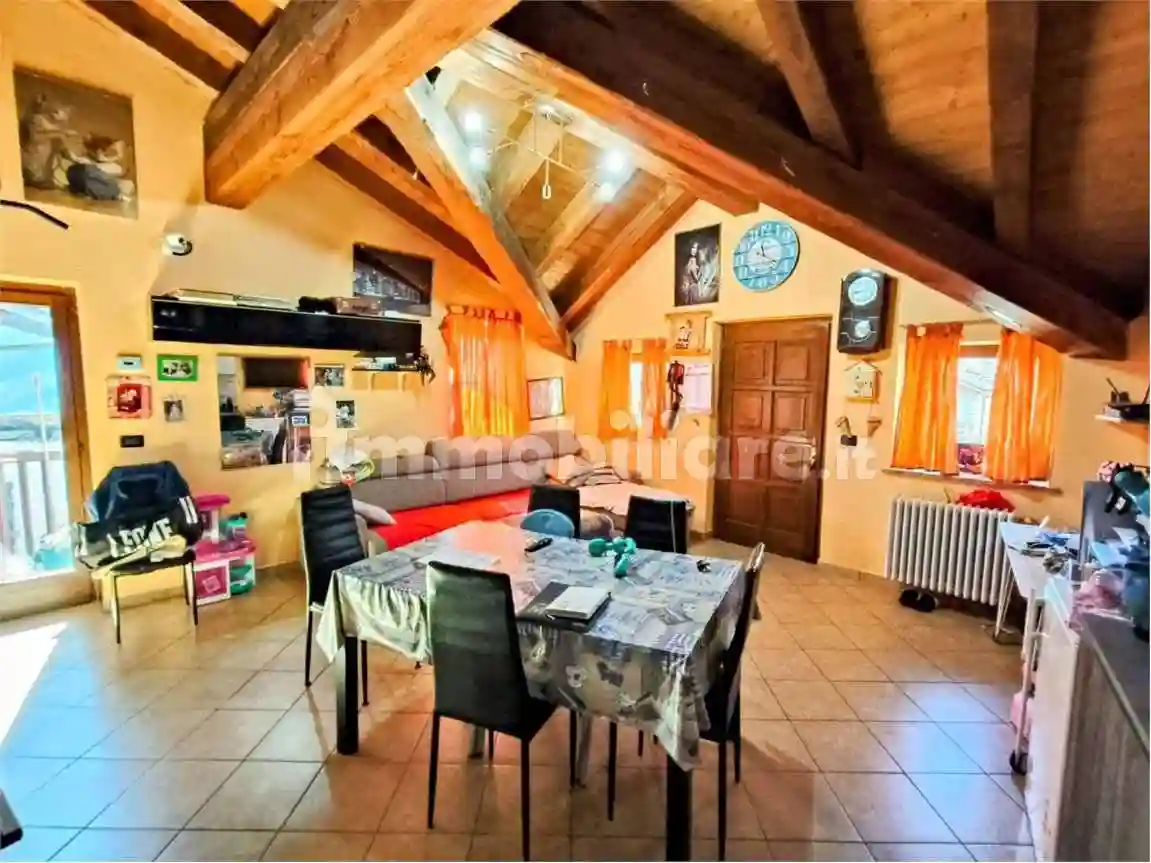 Casa indipendente - foto 2