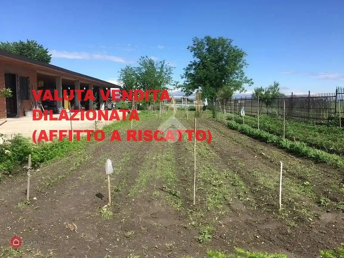 Rustico - Casale in vendita a Vigone