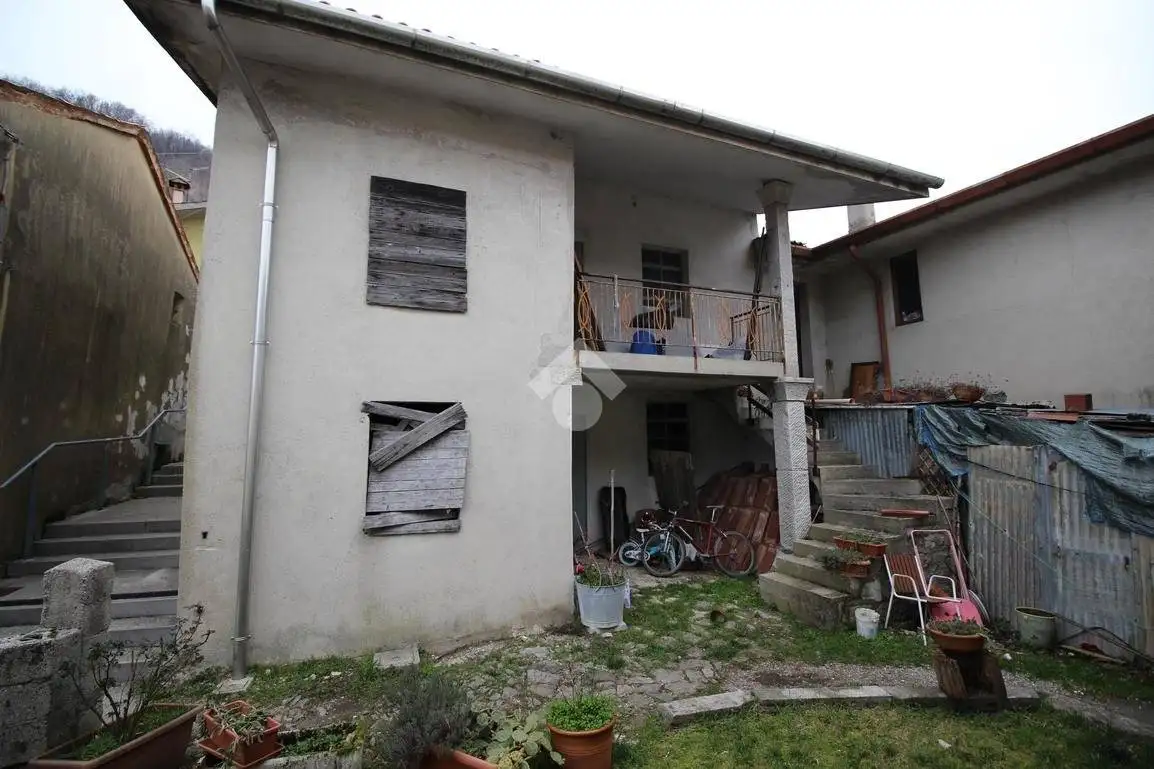 Rustico - Casale in vendita a Faedis