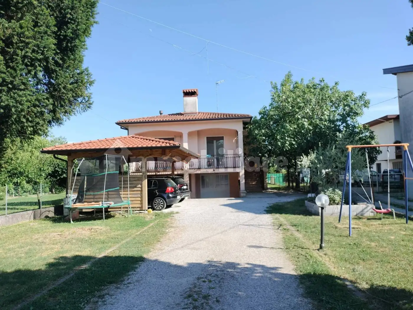 Villa in vendita a Farra d'Isonzo
