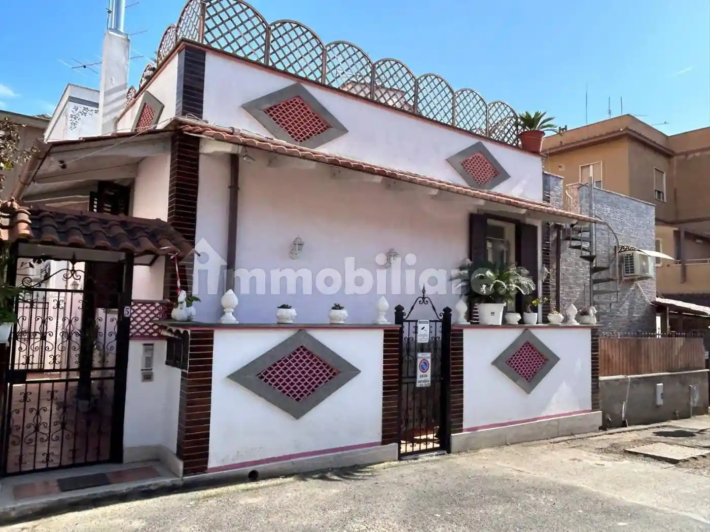 Casa indipendente in vendita a Civitavecchia