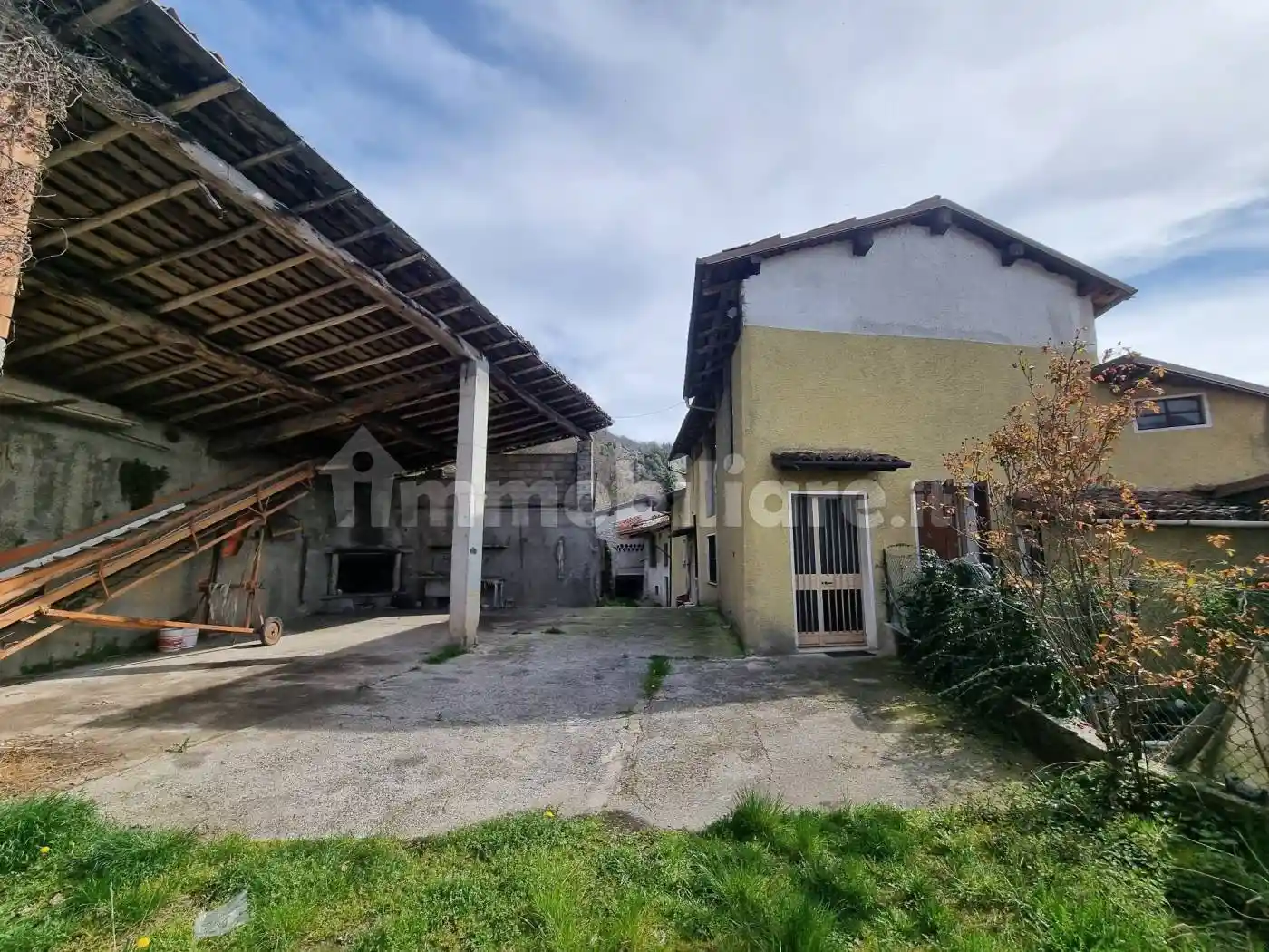 Terratetto plurifamiliare 194 m², da ristrutturare, Vobarno - foto 2