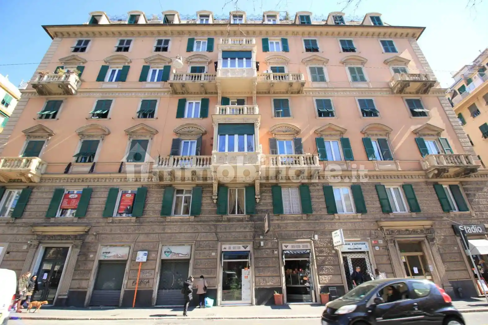 Appartamento in vendita a Genova