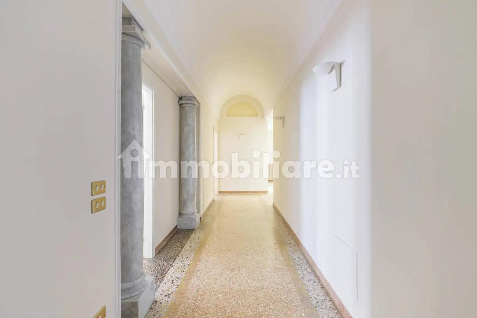 Appartamento in vendita a Bologna