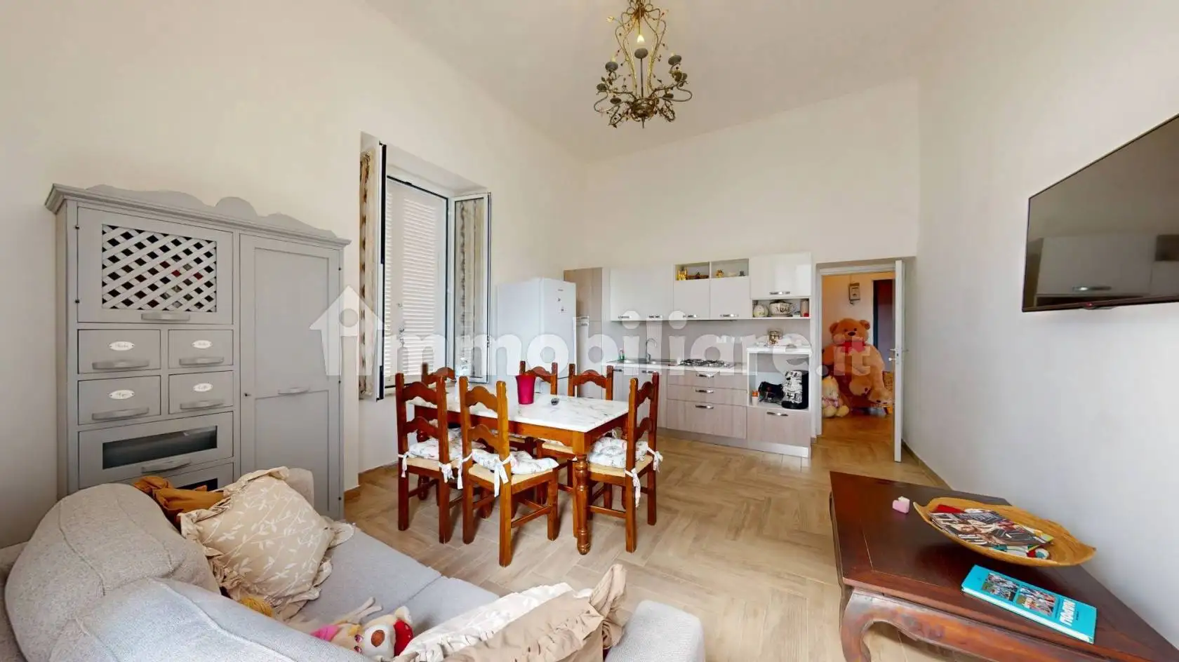 Appartamento in vendita a Napoli