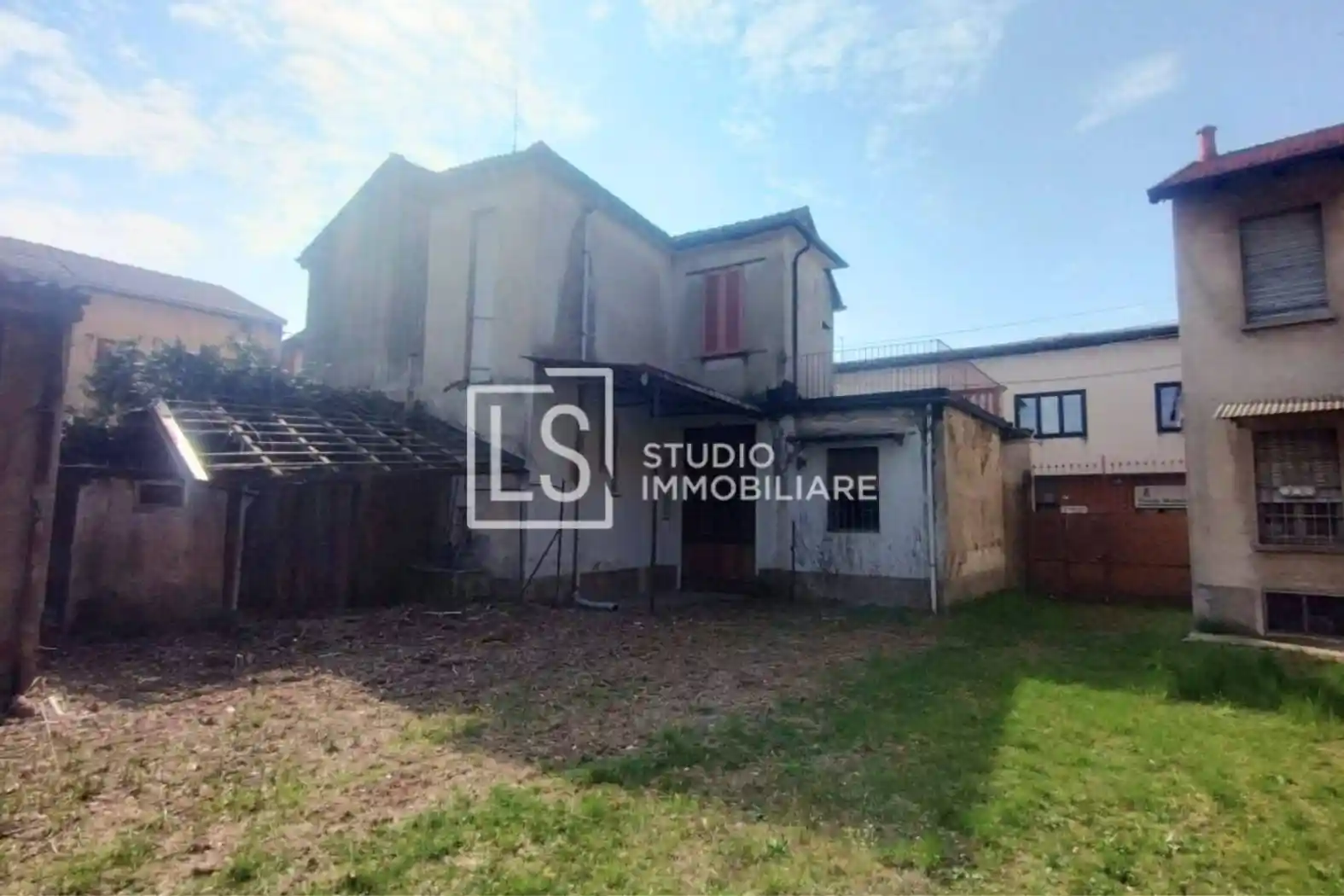 Casa indipendente in vendita a Buscate