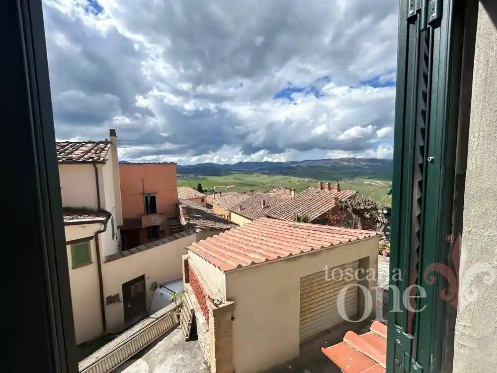 Appartamento in vendita a Lajatico