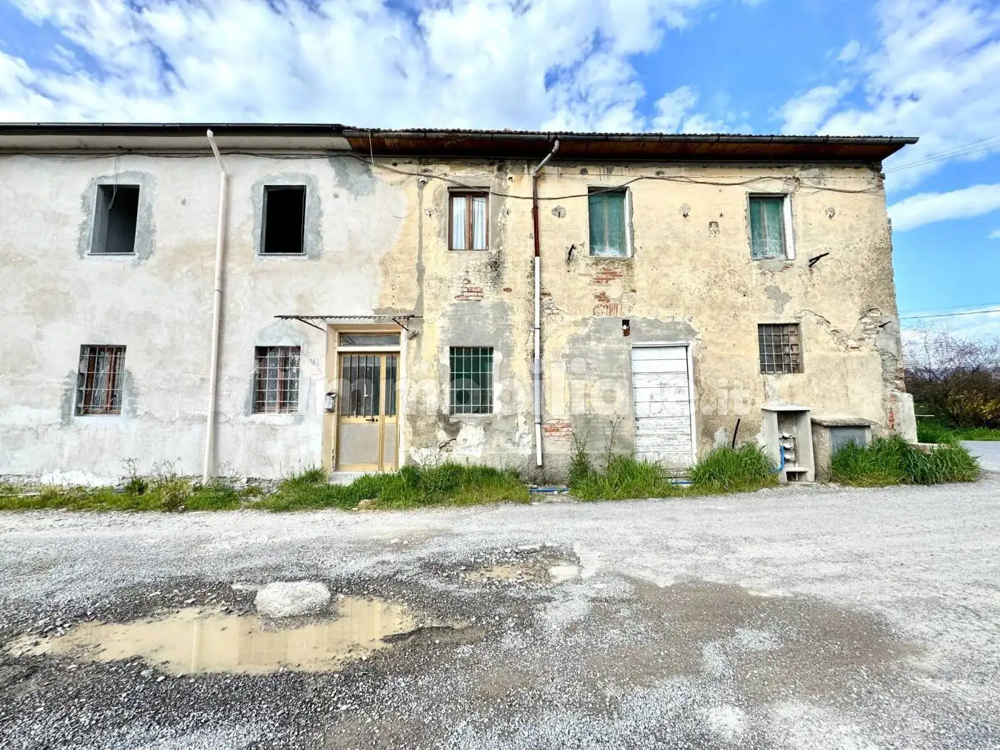 Rustico - Casale in vendita a Pistoia