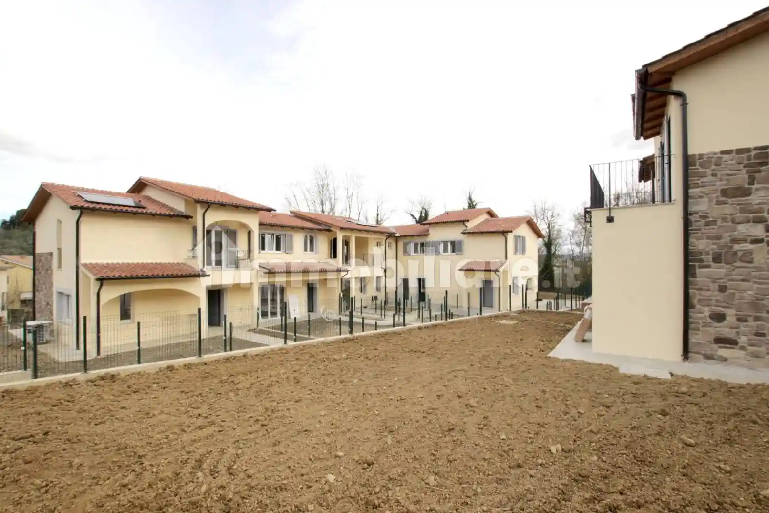 Appartamento in vendita a Monteriggioni