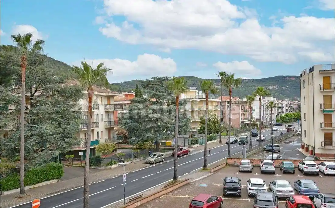 Appartamento in vendita a Pietra Ligure