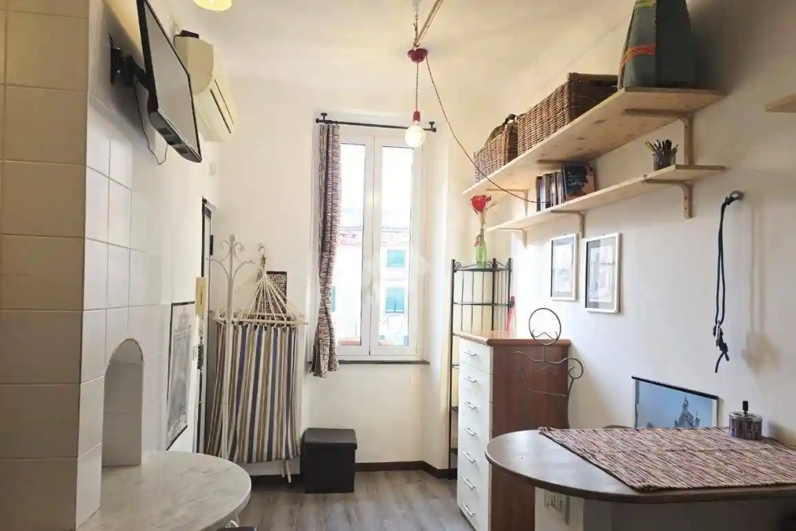 Appartamento in vendita a Genova