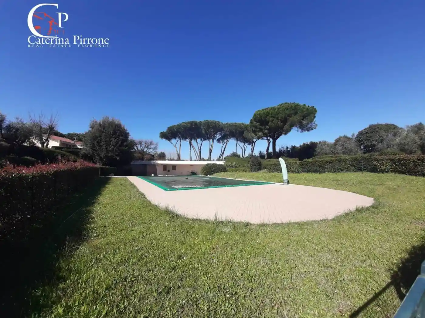 Casa indipendente in vendita a Cecina