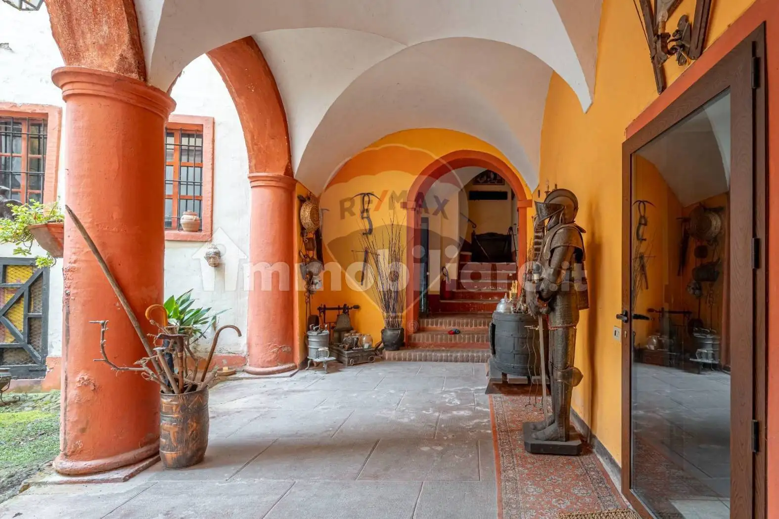 Palazzo - Edificio in vendita a Buronzo