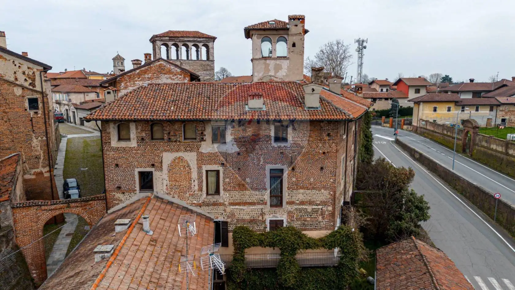 Palazzo - Edificio in Vendita - foto 5