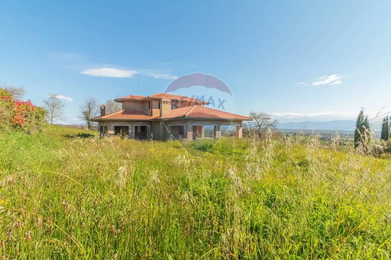 Rustico - Casale in vendita a Fabrica di Roma