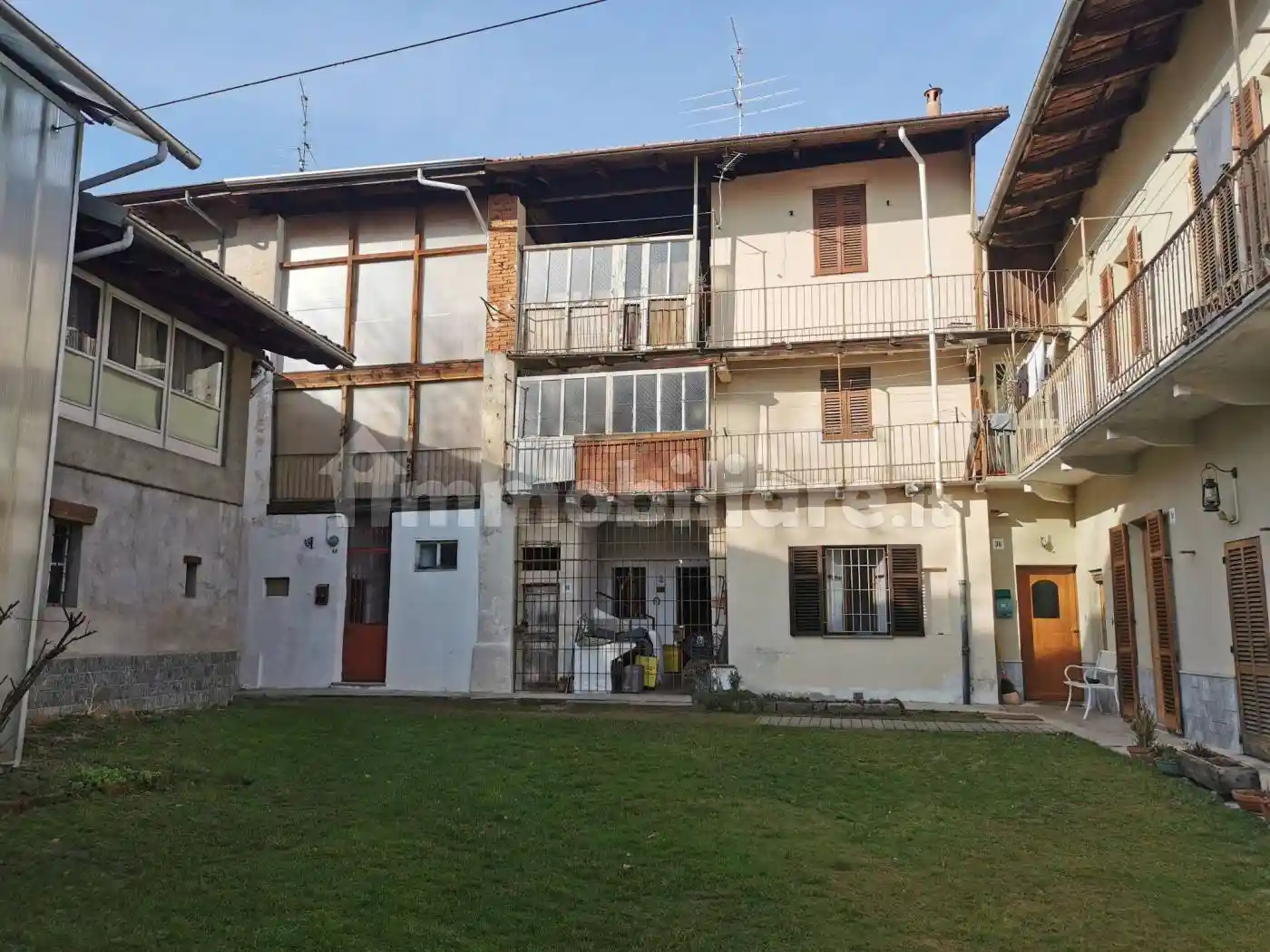 Casa indipendente in vendita a Biella