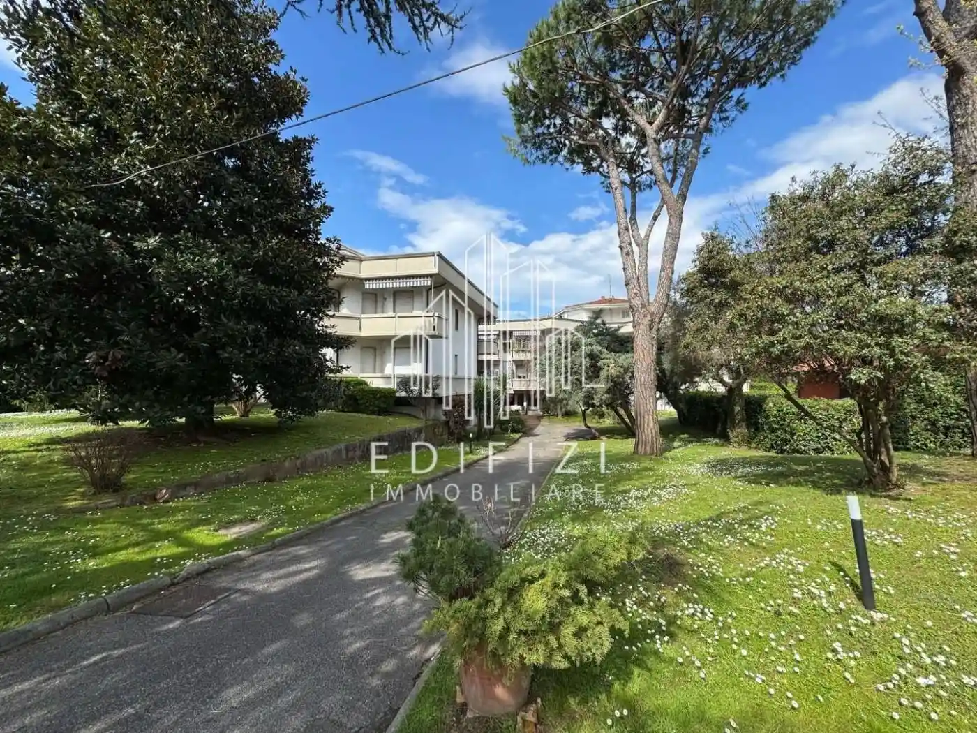 Appartamento in vendita a Massa