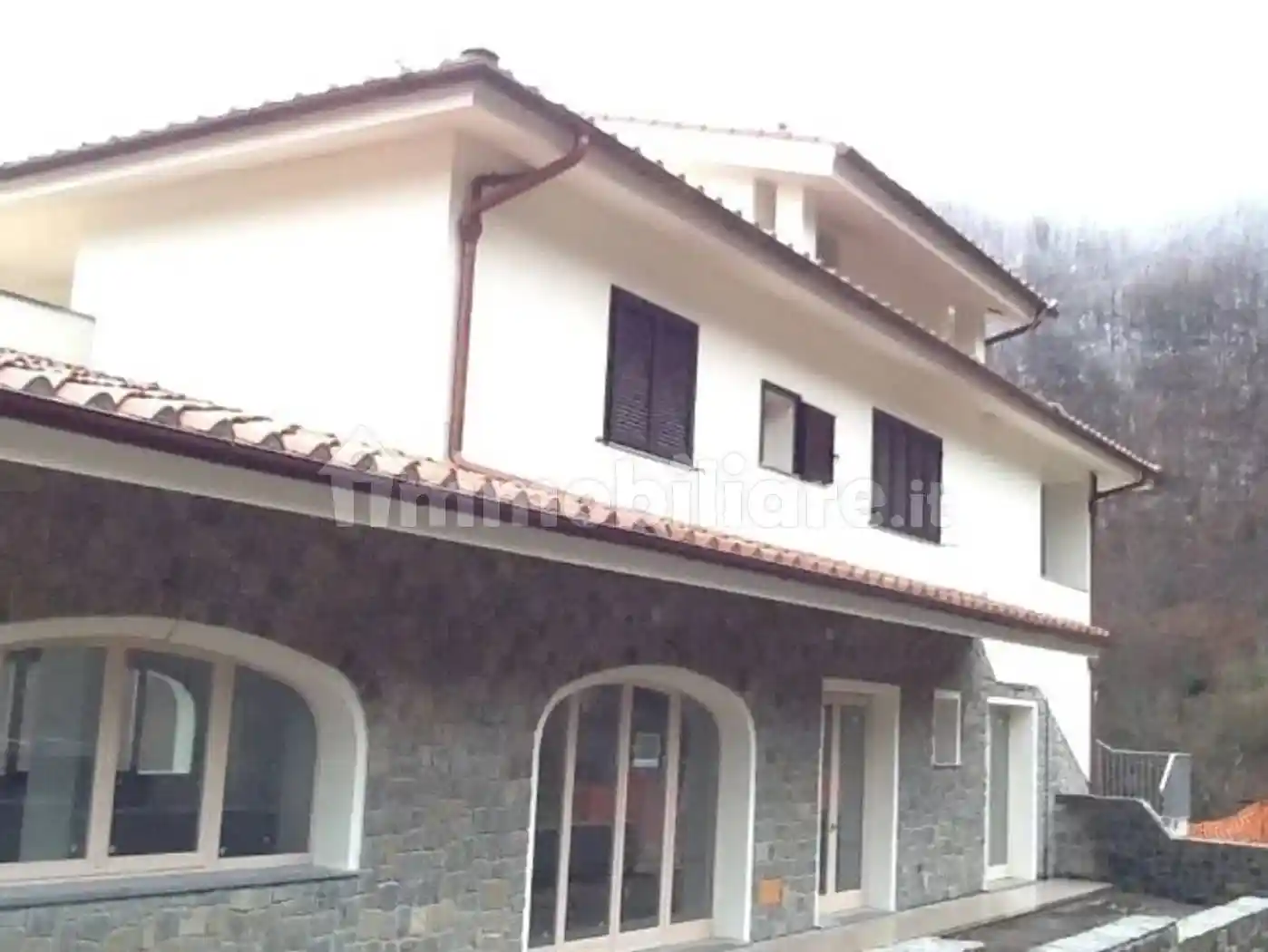 Bilocale frazione Poggio Alla Croce , 56, Loppiano, Pian Delle Macchie, Figline e Incisa Valdarno - foto 2