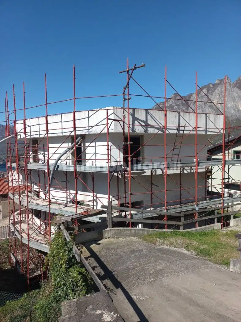 Villa in vendita a Lecco