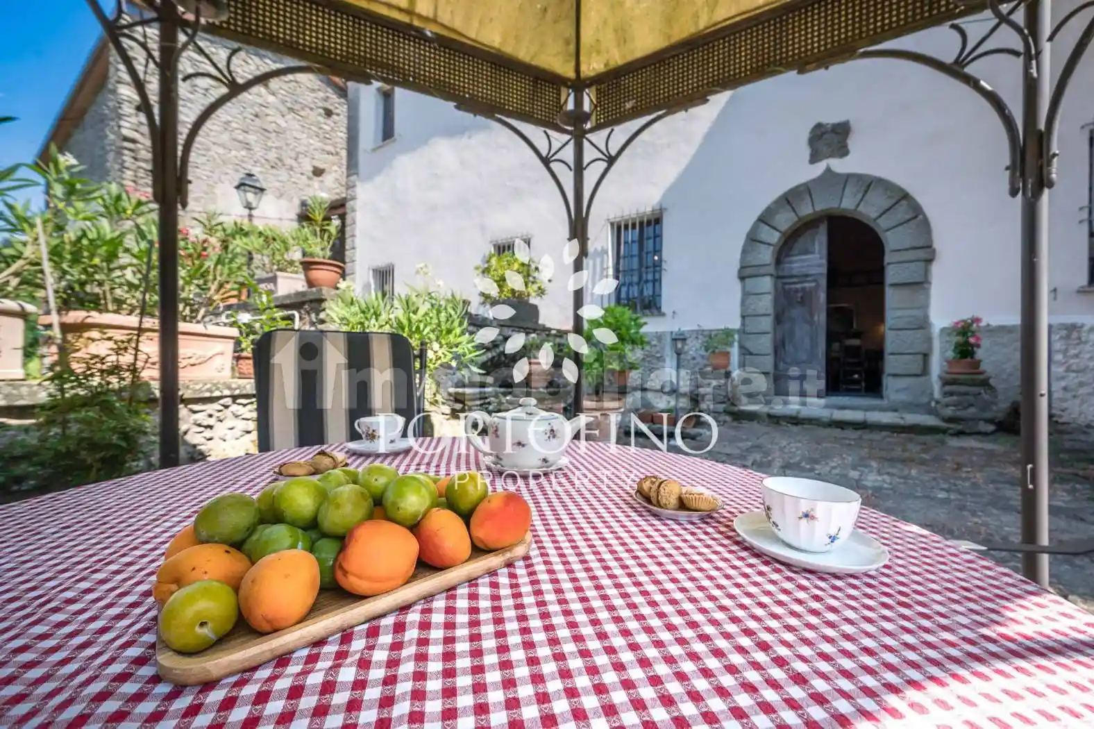 Villa in vendita a Licciana Nardi