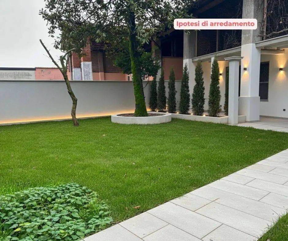 Palazzo - Edificio in vendita a Orzivecchi