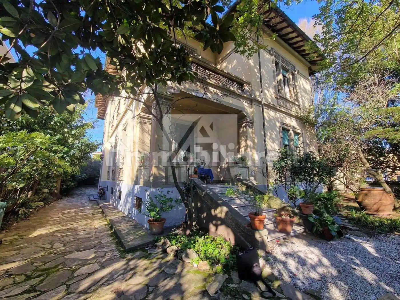 Villa in vendita a Lucca