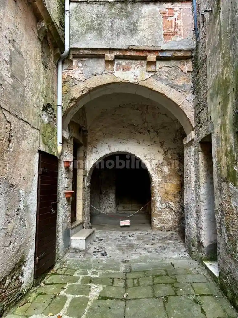 Appartamento in vendita a Sorano